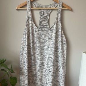 Lululemon Workout Tank-Size 6